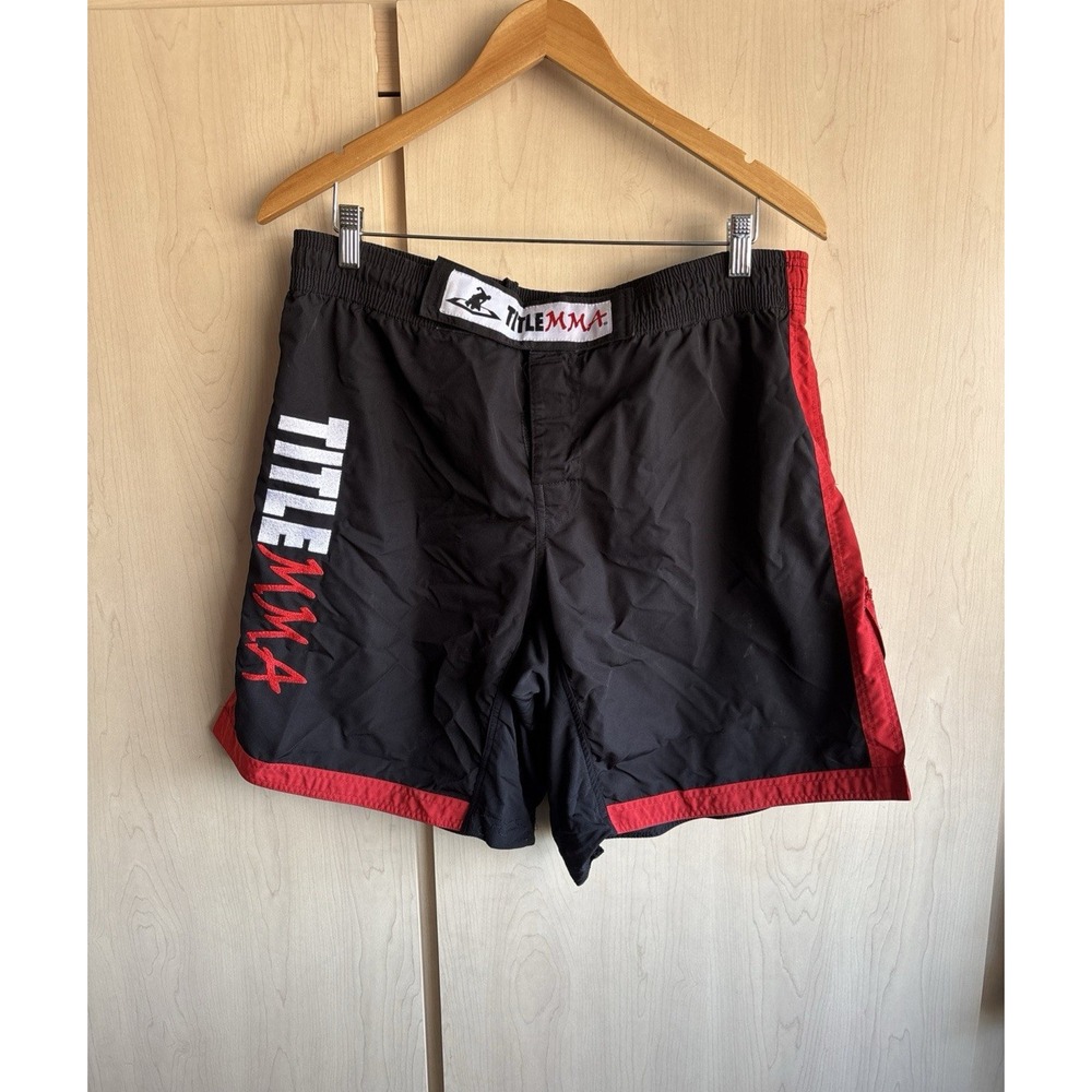 Title MMA Shorts Mens Large Black Boxing Fighting Martial Arts Compression MMA